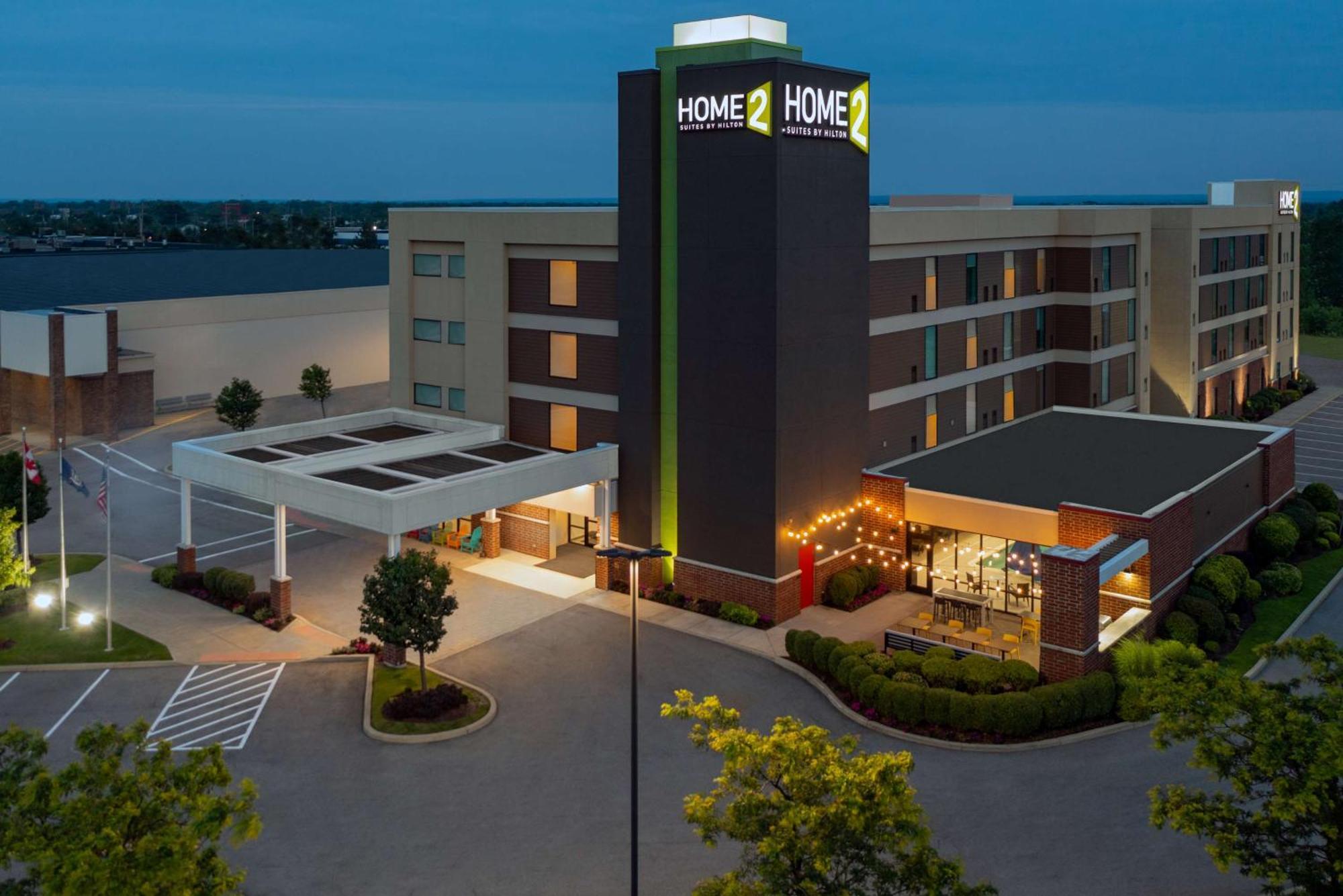 Home2 Suites By Hilton Buffalo Airport/ Galleria Mall Чиктовага Экстерьер фото